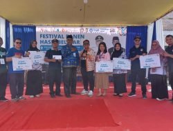 Helat TPN XI Resmi Ditutup, SMAN 1 Nanga Pinoh Dinobatkan Sebagai Stand Terbaik Festival Panen Hasil Karya Komunitas Belajar