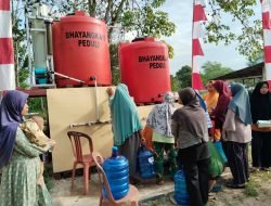 Polres Melawi Sediakan Fasilitas Air Bersih Desa Tanjung Sari