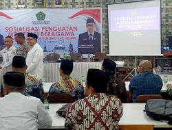 Berhasil Menjaga Kerukunan Umat, Kemenag Kalbar Nobatkan Bupati Melawi Sebagai Tokoh Pelopor Moderasi Beragama