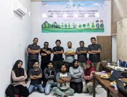 Staf SUAR dilatih Community Development untuk Pendampingan Perhutanan Sosial