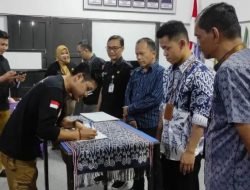 KPU Melawi Sampaikan BA Hasil Pemeriksaan Kesehatan Bakal Paslon