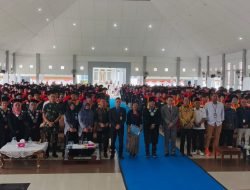 Hadiri Wisuda S1 Angkatan VII, Sekda : STKIP Melawi Semakin Berkualitas