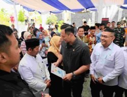Menko AHY dan Wamen Ossy Serahkan 34 Sertipikat Tanah kepada Masyarakat Lebak dan Serang