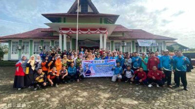 Semarak HAB, Kemenag Melawi Gelar Senam Sehat dan Pembagian Door Prize