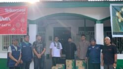 LAZISMU Melawi Fasilitasi Donatur Salurkan Sedekah Air Minum ke Masjid, Musholla dan Pesantren