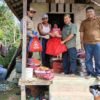 Dinas Sosial Melawi Tanggap Bencana, Salurkan Bantuan bagi Korban Kebakaran di Desa Ella Hulu