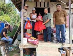 Dinas Sosial Melawi Tanggap Bencana, Salurkan Bantuan bagi Korban Kebakaran di Desa Ella Hulu
