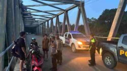 Respons Cepat Hotline 110, Polres Melawi Bubarkan Aksi Balap Liar di Jembatan Melawi II