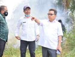 Wabup Melawi Sidak Karhutla PT RKA: “Jangan Kambinghitamkan Peladang, Api Berasal dari Areal Perusahaan”