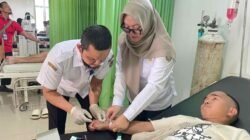 Jaga Stamina Relawan Karhutla, RSUD dan Pokja IV TP PKK Melawi Buka Layanan Infus Vitamin Gratis