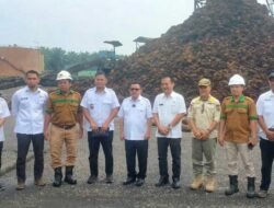 Harga TBS Petani di Bawah Kesepakatan, Pemkab Melawi Sidak PKS PT SDK