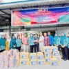 Di Tengah Duka Kebakaran, TP PKK dan PMI Melawi Hadir Menguatkan Warga