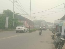 Karhutla Belum Tuntas di Melawi, Kabut Asap Masih Menghantui Warga